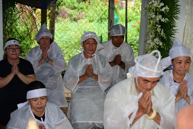 The  praying ceremony for rebirth in Cu Chi, District 1 and Hoc Mon